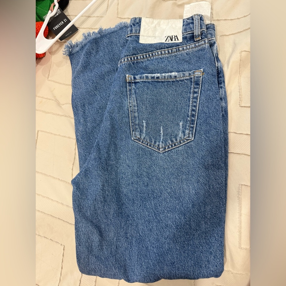 Zara woman’s mom skinny jeans